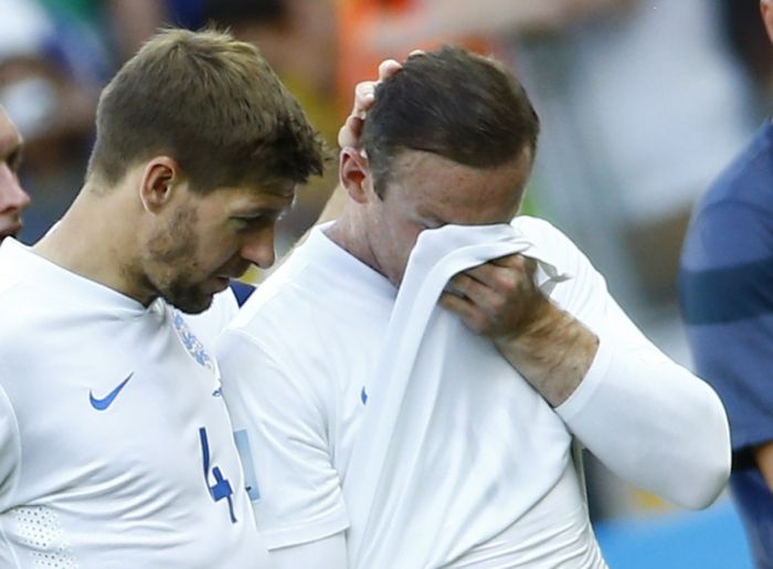 Джеррард считает, что капитаном сборной должен стать Руни