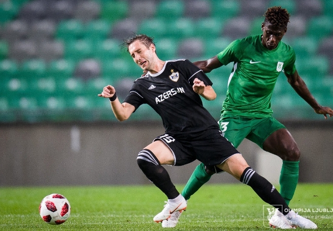 \"Карабах\" с трудом остался в Лиге Чемпинов