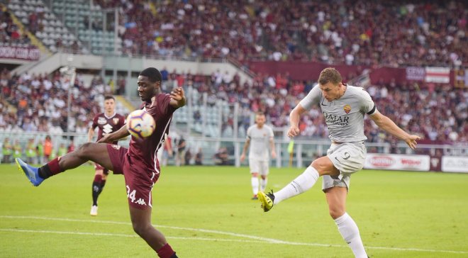 \"Рома\" минимально одолела \"Торино\"