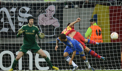 \"Челси\" проиграл \"Стяуа\" в первом матче 1/8 финала ЛЕ