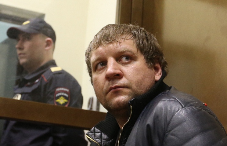 Емельяненко не хватает телевизора и шахмат