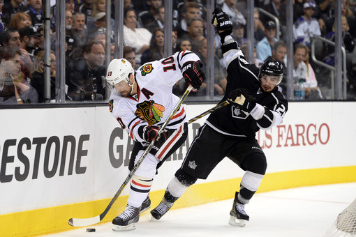 НХЛ: \"Чикаго\" повел в серии с \"Кингз\" со счетом 3:1