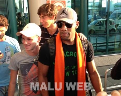 Майкон уже в Риме и готов стать игроком \"Ромы\"