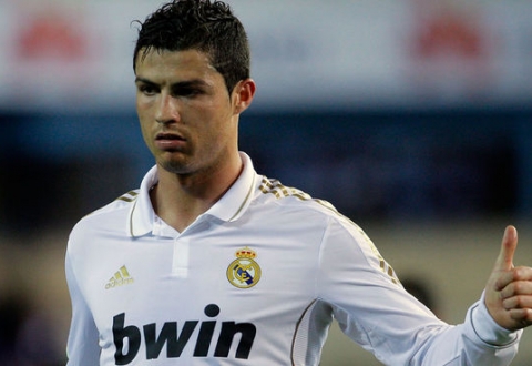 Фергюсон: Нужно максимально надежно сыграть против Криштиану Роналду