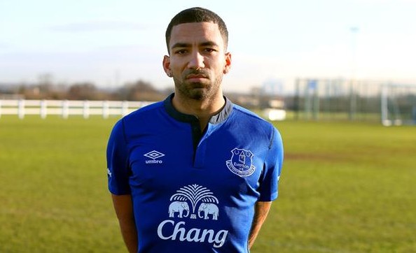 \"Уотфорду\" интересен Леннон