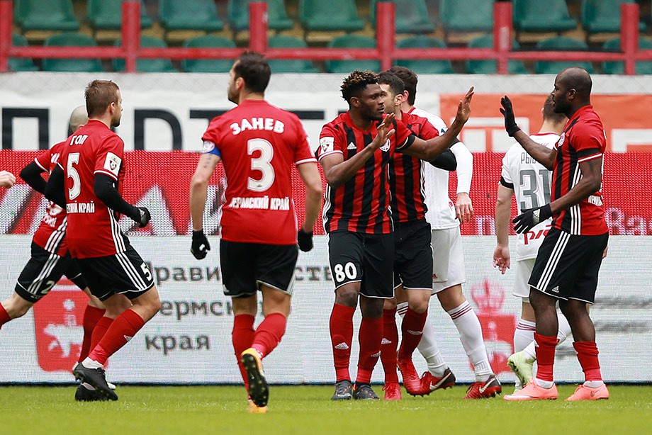 \"Амкар\" поблагодарил болельщиков за поддержку