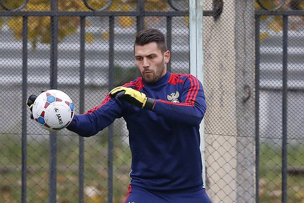 Лодыгин считает, что Акинфеев по праву первый номер сборной России