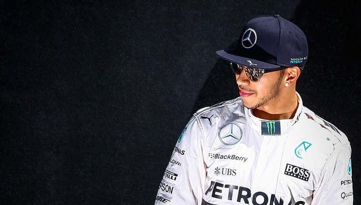 Формула-1. Хэмилтон уверенно побеждает в Сильверстоуне