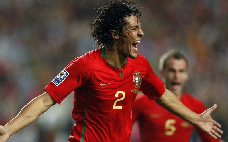 \"Фенербахче\" отправил официальный запрос \"Зениту\" по Алвешу