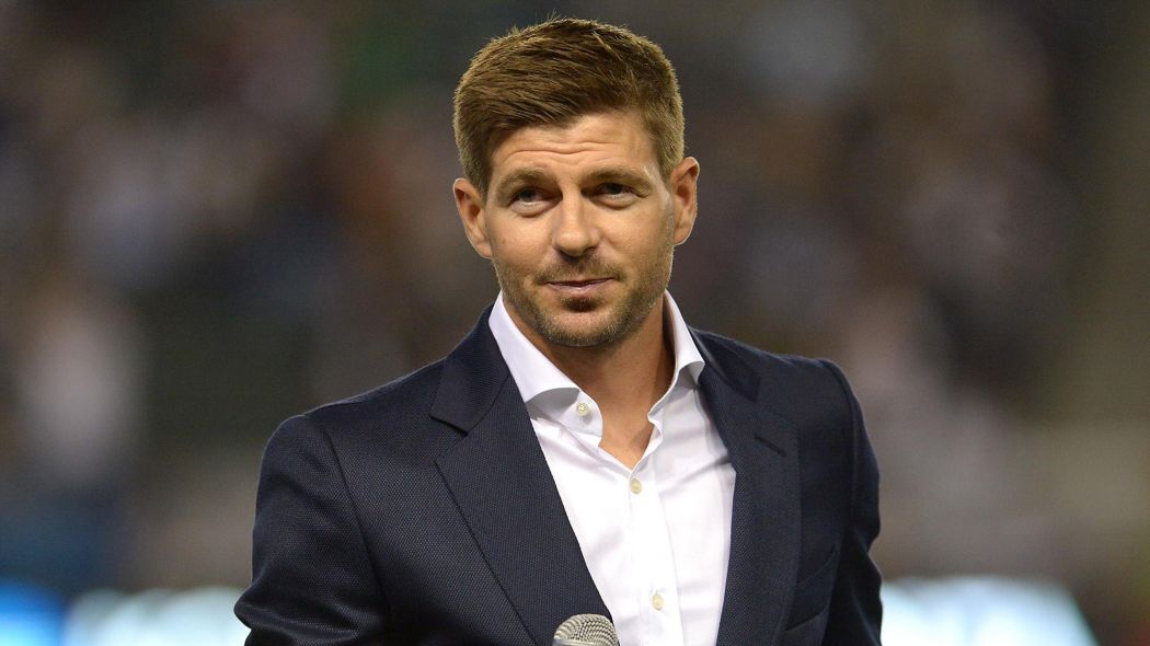 Джеррард: в следующем сезоне \"МЮ\" будет бороться за чемпионство