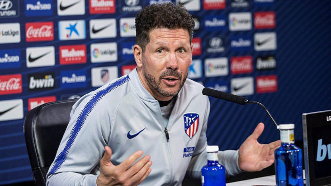 Симеоне считает, что \"Золотой Мяч\" должны были вручить Гризманну или Варану