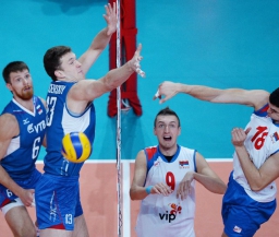 Российские волейболисты поборются за золото Европы
