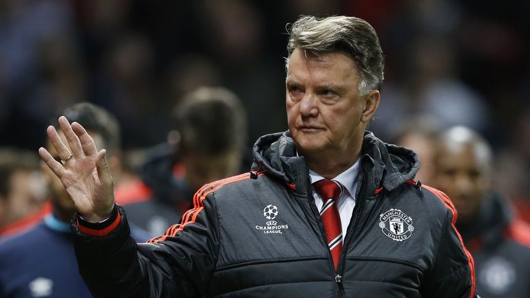 Невилл призвал \"МЮ\" поддержать ван Гала