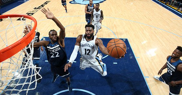 \"Мемфис\" прервал проигрышную серию, победив \"Миннесоту\"