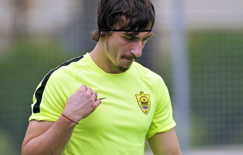 Яковлев ушел из \"Анжи\"