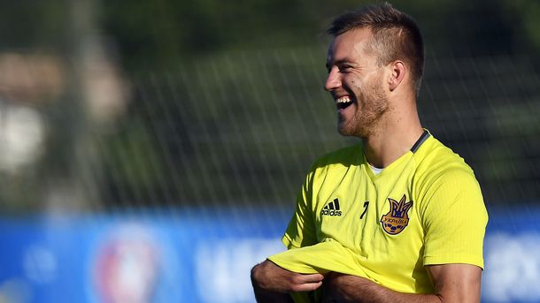 Ярмоленко в ожидании матча со Словакией