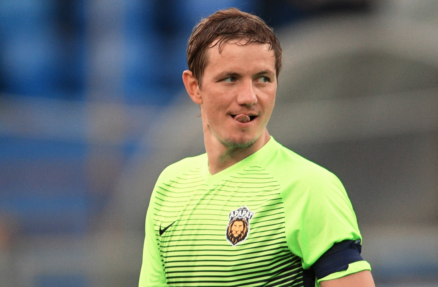 \"Арарат\" не расторгал контракт с Павлюченко