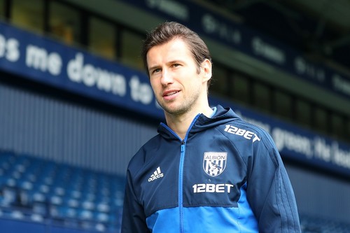 \"Локомотив\" может арендовать хавбека \"ПСЖ\"