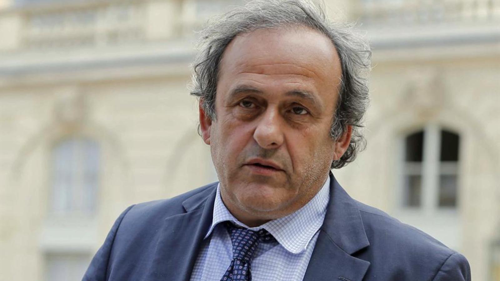 Платини будет возглавлять УЕФА до 2019-го года