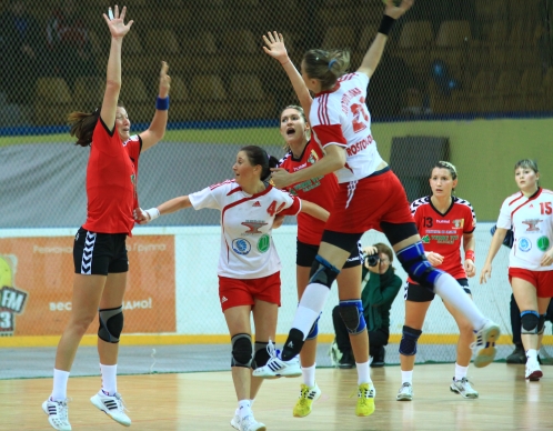 Гандбол. \"Ростов-Дон\" догнал в таблице лидера \"Звезду\"