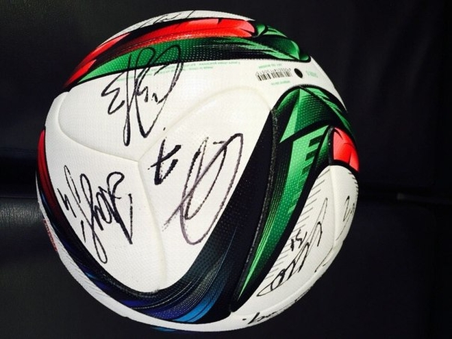 Фонд \"Красно-белое сердце\" организовал аукцион в помощь пострадавшему в Туле фанату