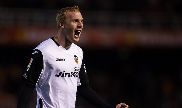 \"Барса\" согласилась заплатить 20 миллионов евро за Матье