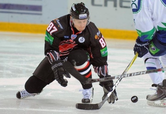 \"Авангард\" расстается с Купариненом и Пуяцем