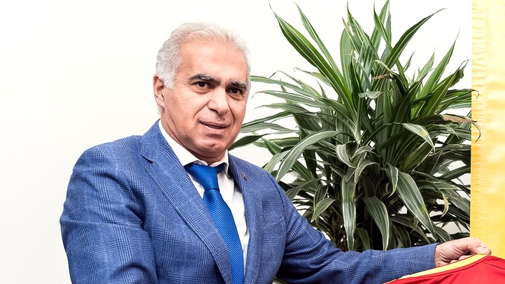 Аджоев прокомментировал уход из команды Кононова