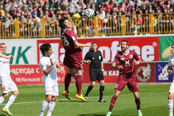 \"Спартак\" уступил \"Рубину\" в Казани 