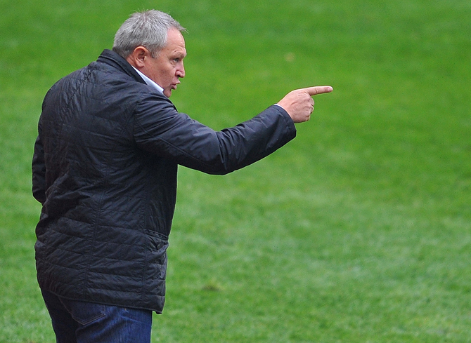 Красножан будет работать в Грозном три года