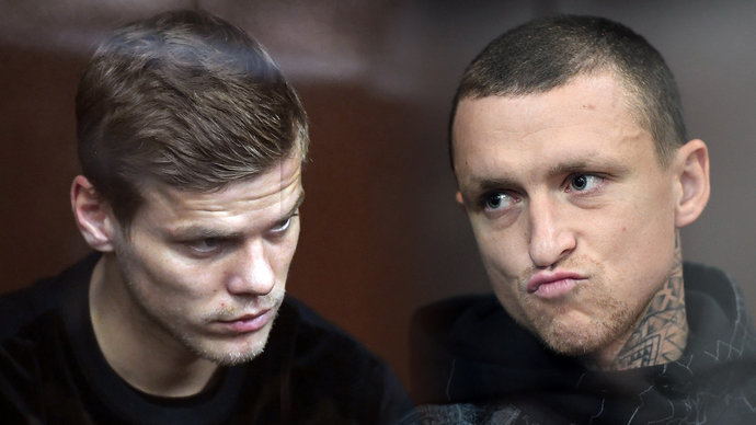 Шнуров посвятил стих Кокорину и Мамаеву
