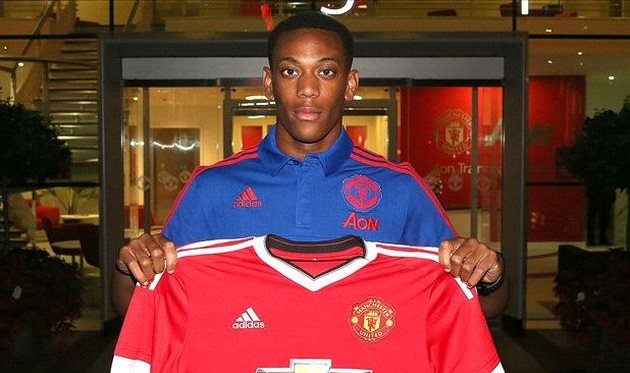 Ван Гал купил Мартиаля для следующего наставника \"Ман Юнайтед\"