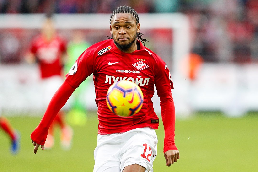 \"Спартак\" добыл волевую победу над \"Крыльями Советов\"