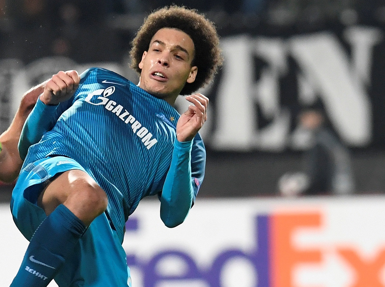 Слуцкий прокомментировал переход Витселя в китайский клуб Тяньцзинь Цюаньцзянь\"