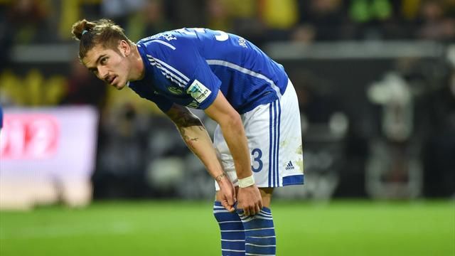 В сборной России Нойштедтера наигрывают в центре защиты