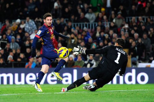 \"Барселона\" крупно обыграла \"Атлетик\"