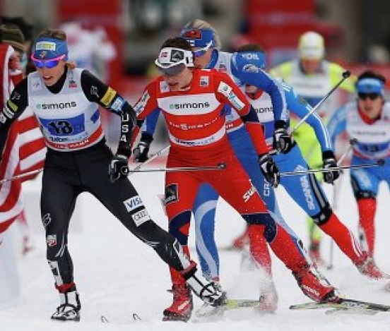 На Кубке мира по лыжным гонкам россиянки стали четвертыми