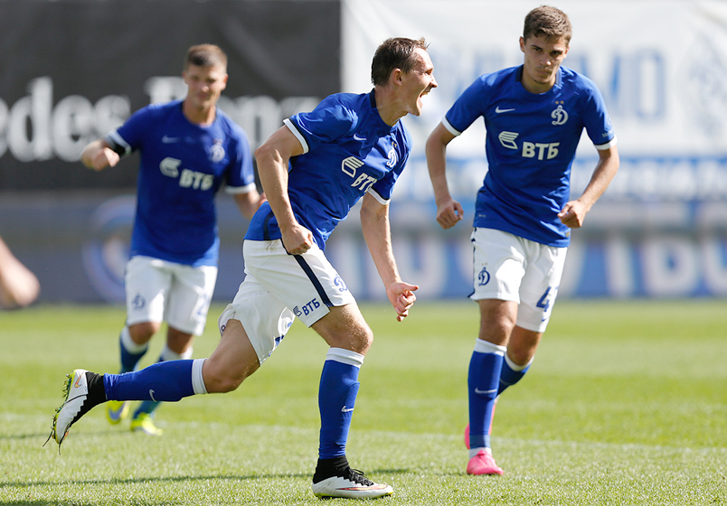 \"Динамо\" взяло верх над \"Уфой\"