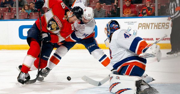 \"Айлендерс\" обыграли \"Флориду\" в серии буллитов