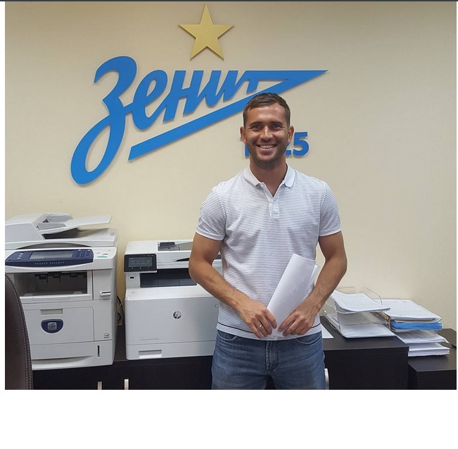 Официально: Кержаков продлил контракт с \"Зенитом\"