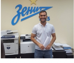 Официально: Кержаков продлил контракт с Зенитом