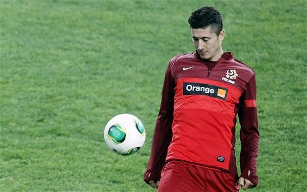 Форвард \"Боруссии Д\" опроверг слухи о переходе в \"Баварию\"