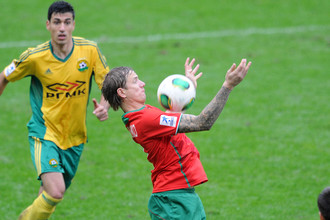 \"Кубань\" бьет на своем поле \"Локомотив\"