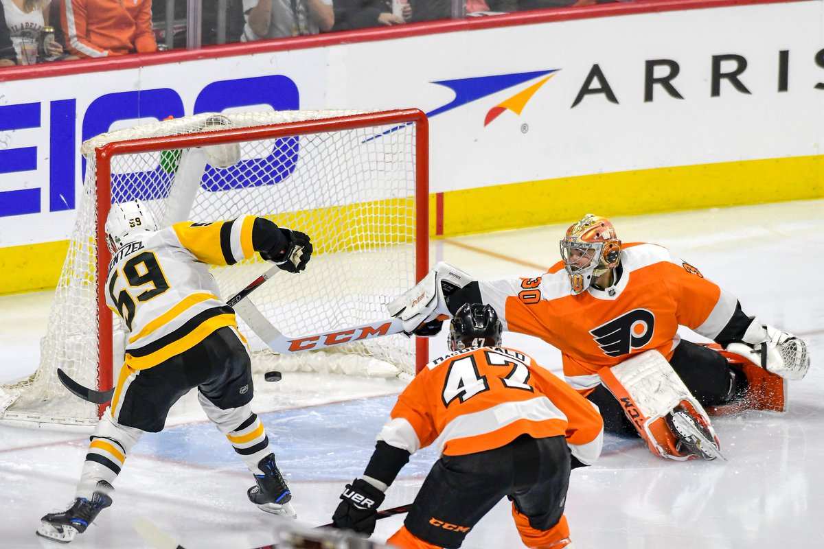 \"Питтсбург\" выиграл серию у \"Филадельфии\"