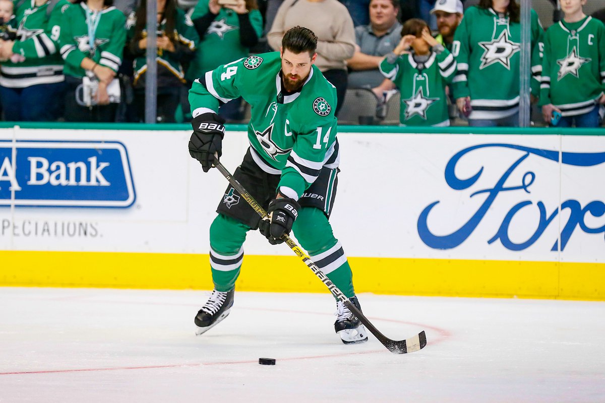 \"Даллас\" отпраздновал победу над \"Сан-Хосе\"