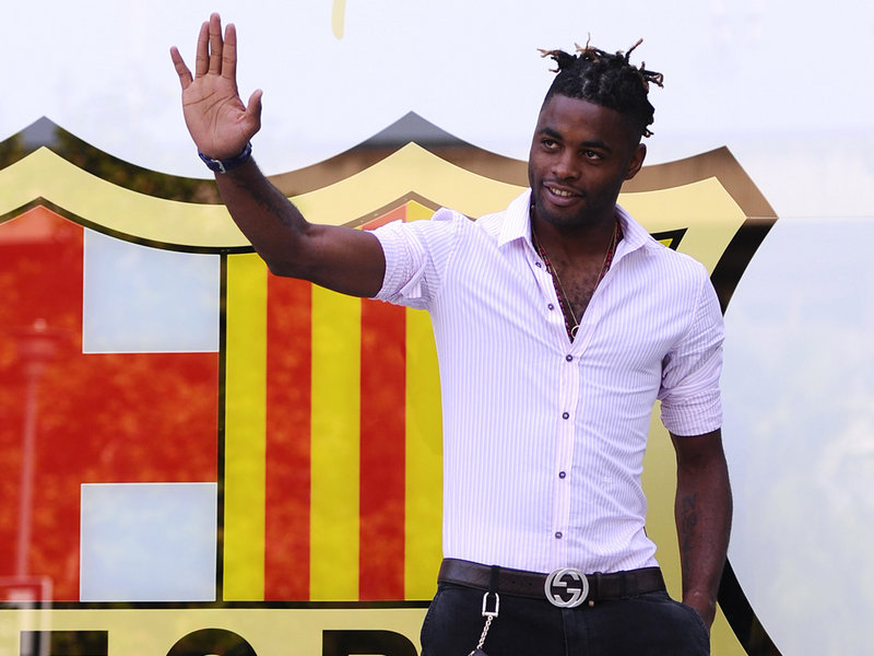 \"МЮ\" попробует приобрести Сонга