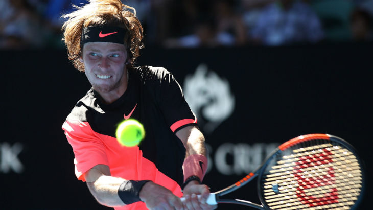 Рублёв прошел в полуфинал турнира в Монпелье