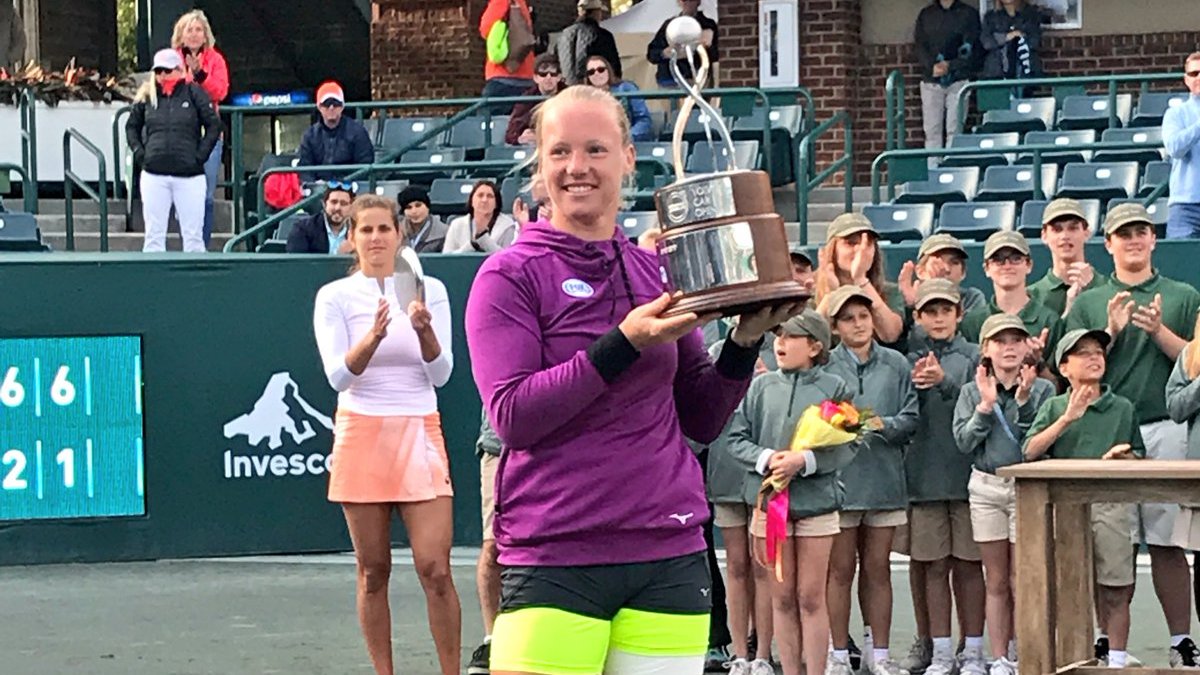 Бертенс стала победительницей турнира в Чарльстоне