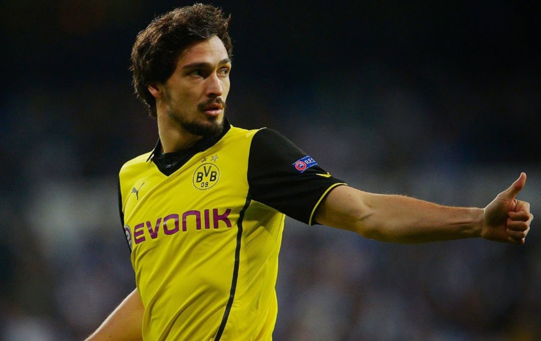 \"МЮ\" попробует приобрести Хуммельса зимой