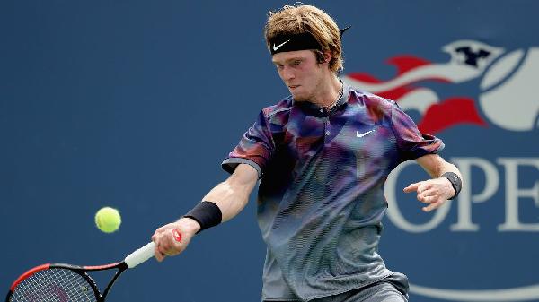 Рублев и Хачанов станут участниками турнира в Галле